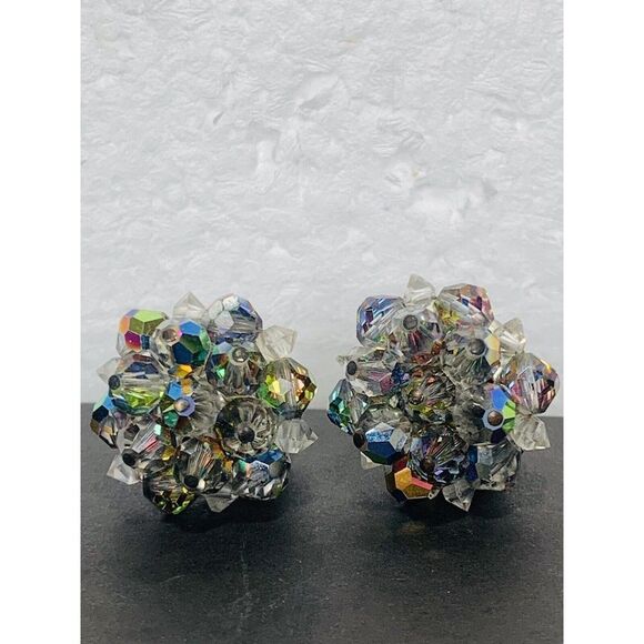 Womens Sparkly Aurora Borealis Crystal Flower Vintage Button Clip On Earrings - Picture 7 of 9